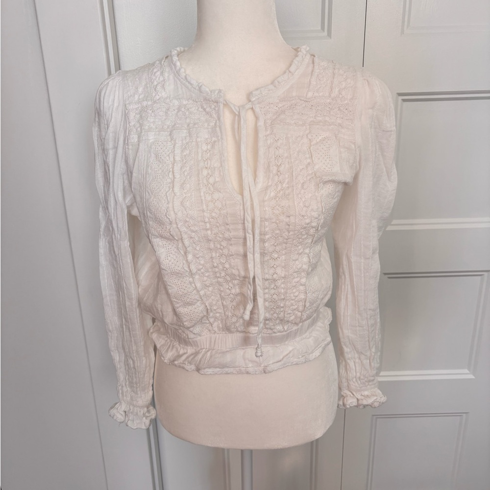 American Eagle White Lace Top